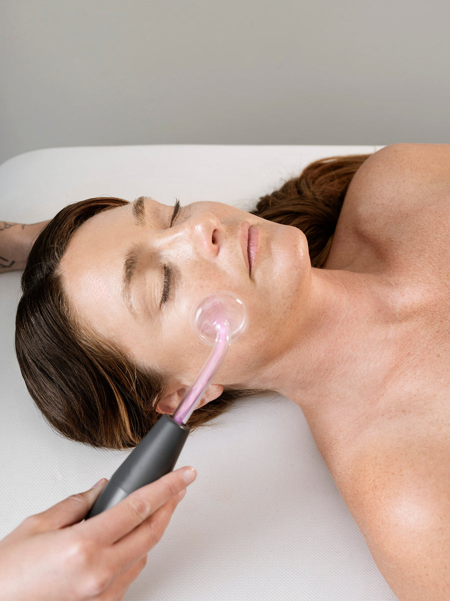 Luxury spa treatments at Bella Santé in a relaxing wellness environment