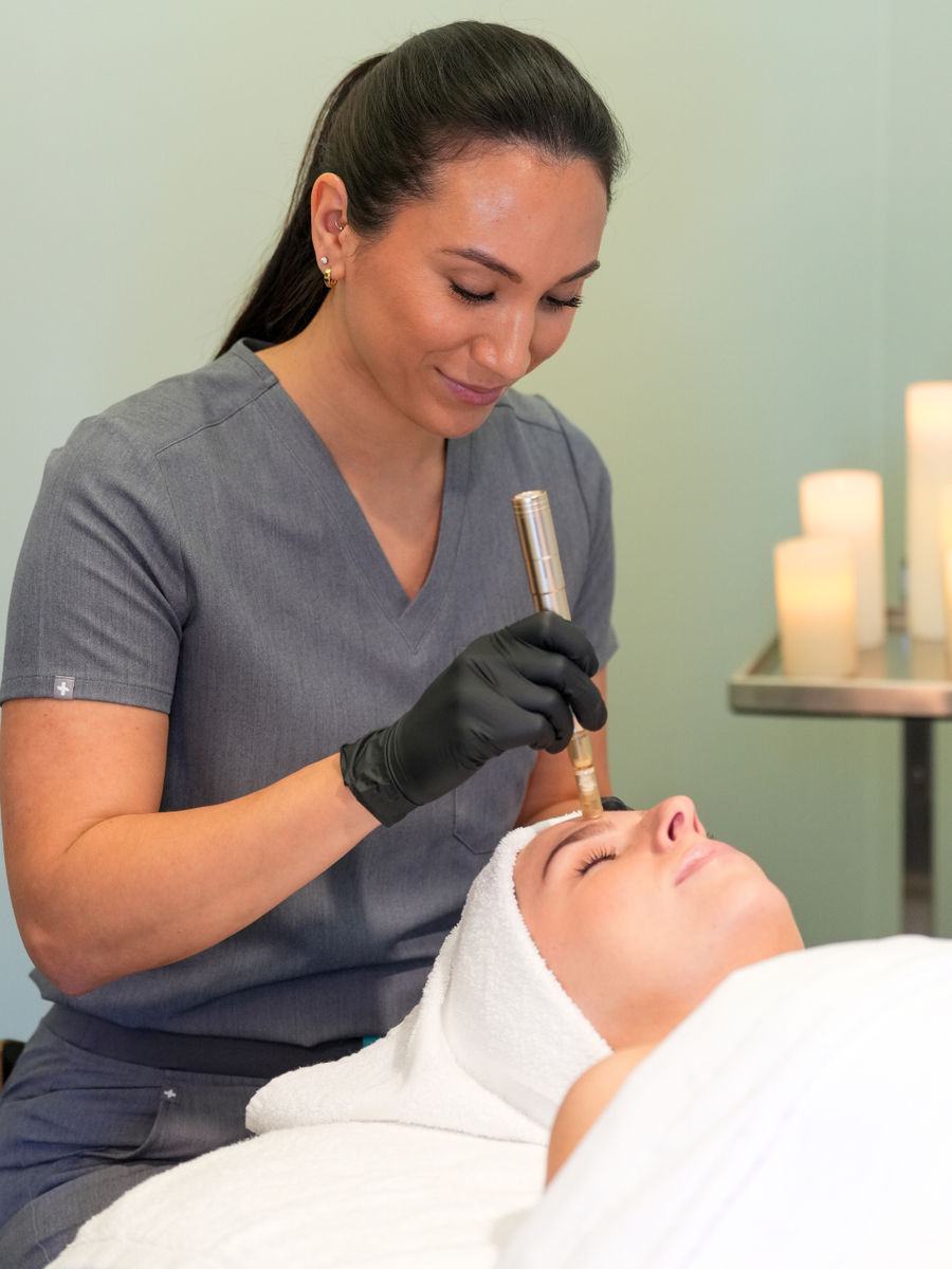 Nano infusion facial treatment performed at Bella Santé for smoother, hydrated, radiant-looking skin